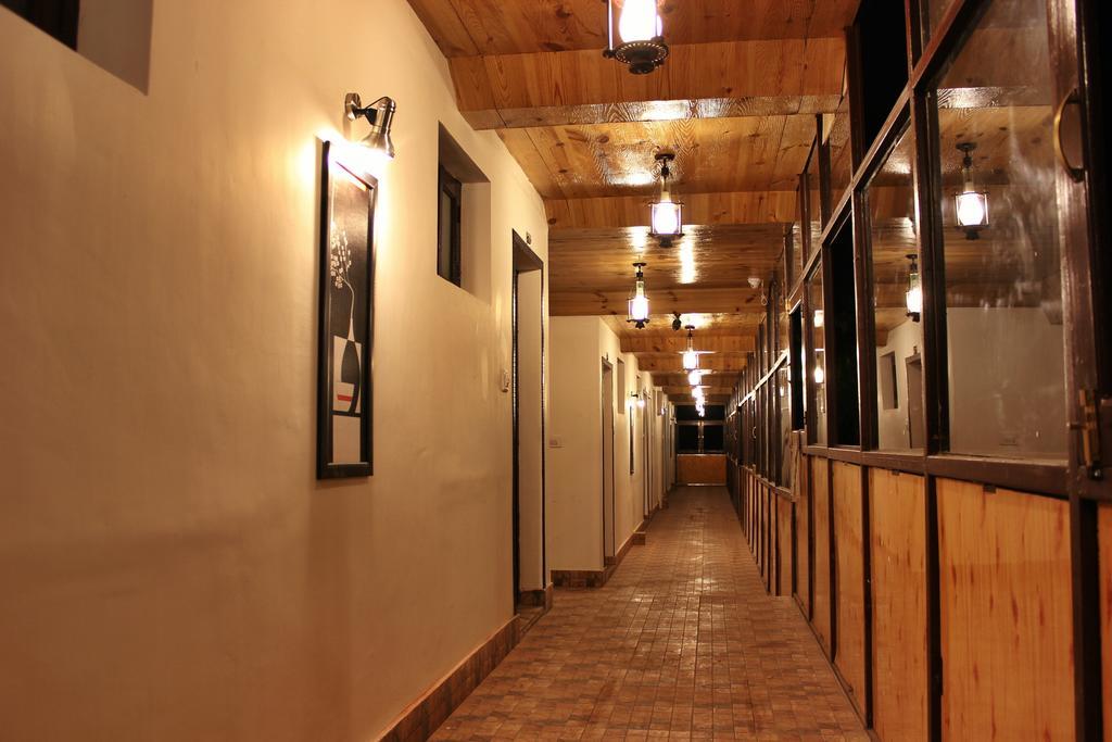 Hotel Walisons Resorts Srīnagar Exterior foto